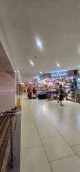 Lucky Plaza (D9), Shop House #543654871